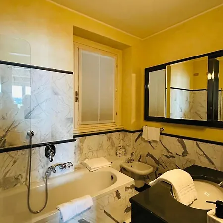 Greta Hotel apartamentowy Meina