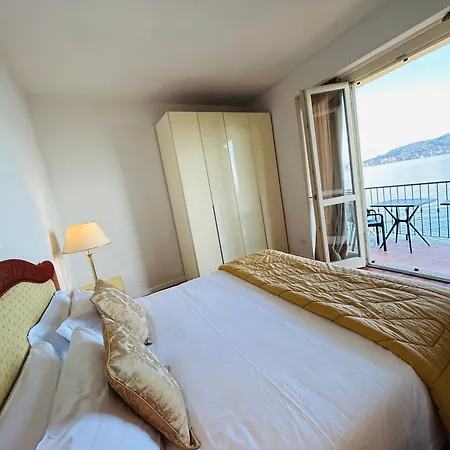 Greta Aparthotel 3*
